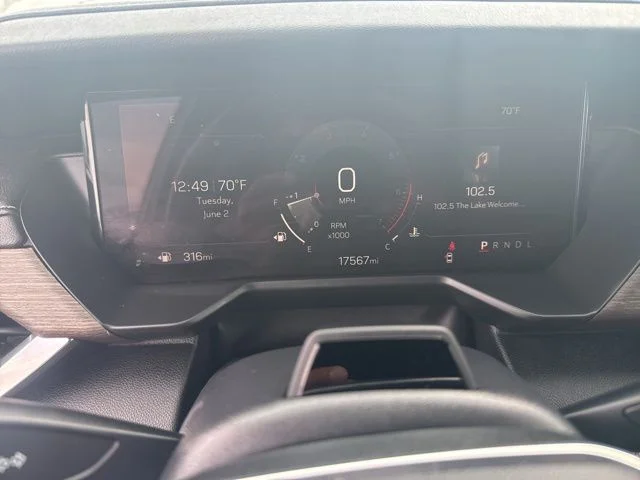 Used 2025 Black GMC Denali image 43