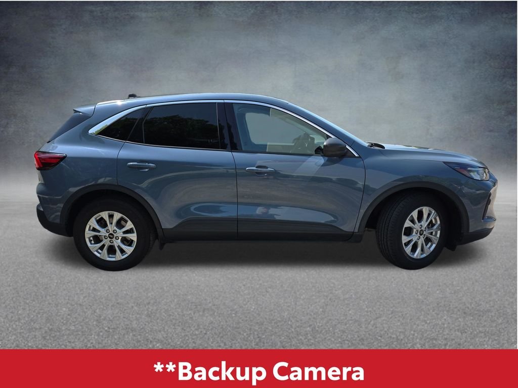 Used 2023 Blue Ford Active image 4