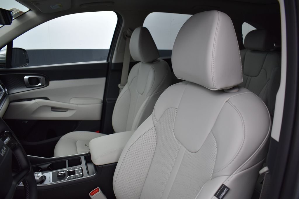 New 2026 Steel Gray Kia EX image 9