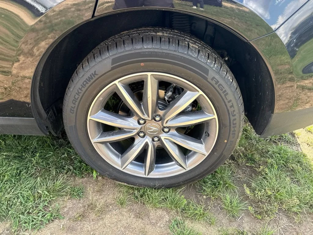 Used 2023  Acura w/Technology Package image 36