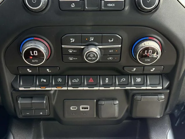 Used 2020 Black Chevrolet RST image 20