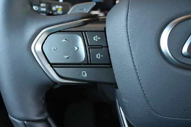 Used 2026 Green Lexus 350 Luxury image 28