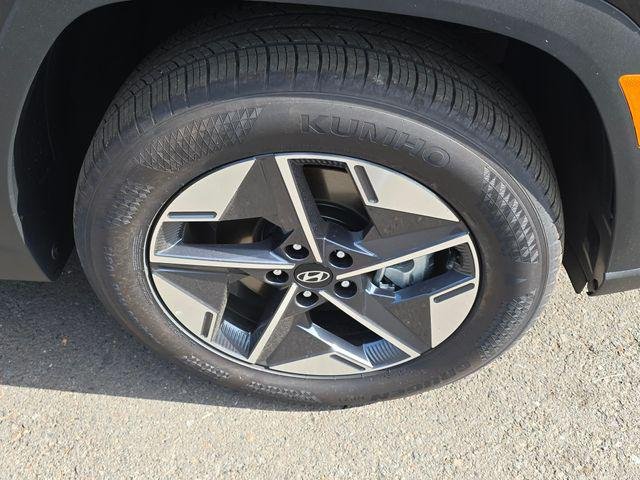 New 2026 Phantom Black Hyundai SEL image 9