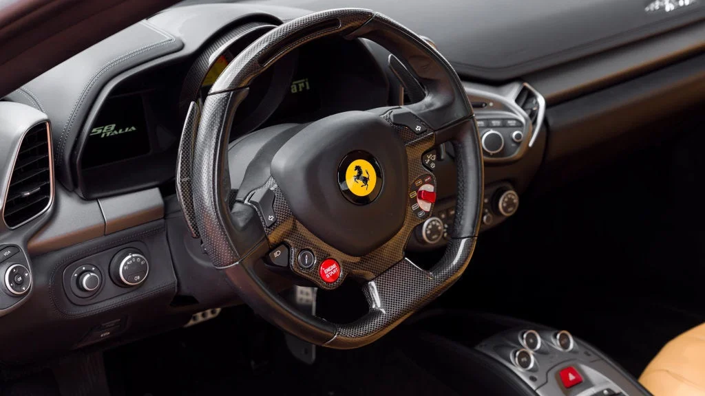 Certified Used 2013 Rosso Corsa Ferrari Base image 16