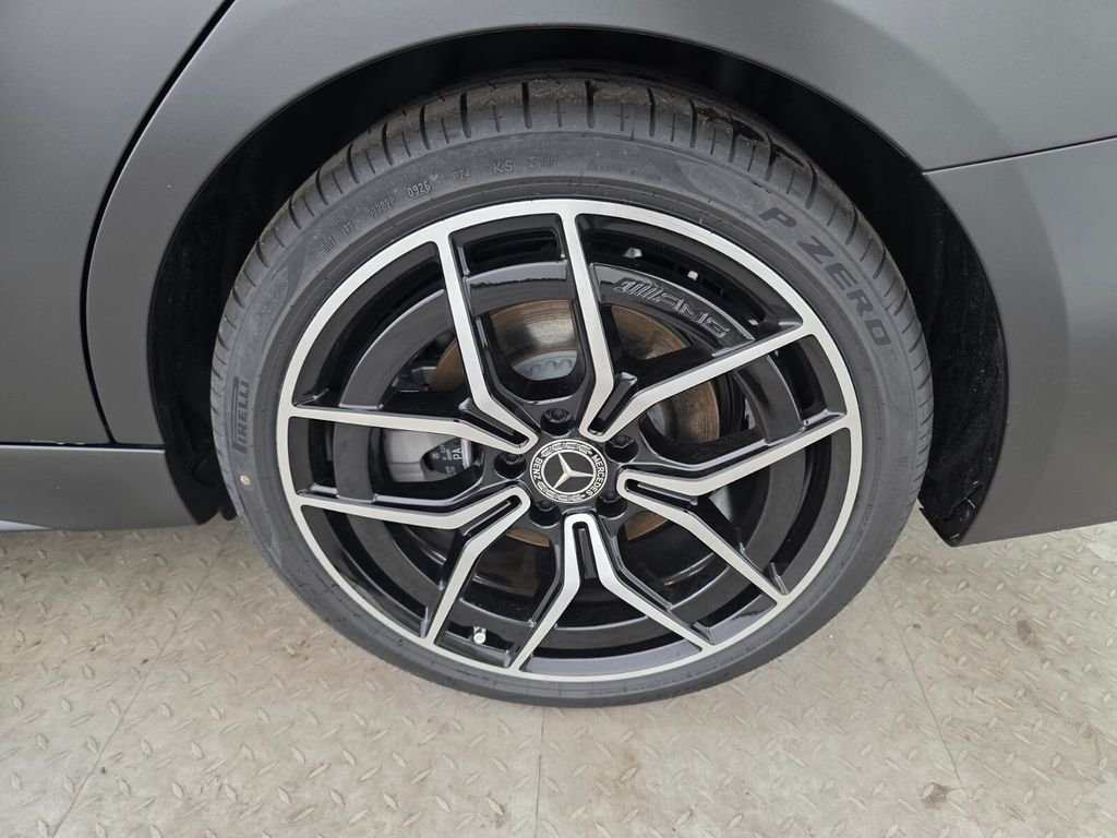 New 2026 MANUFAKTUR exclusive graphite grey magno Mercedes-Benz C 300 image 12