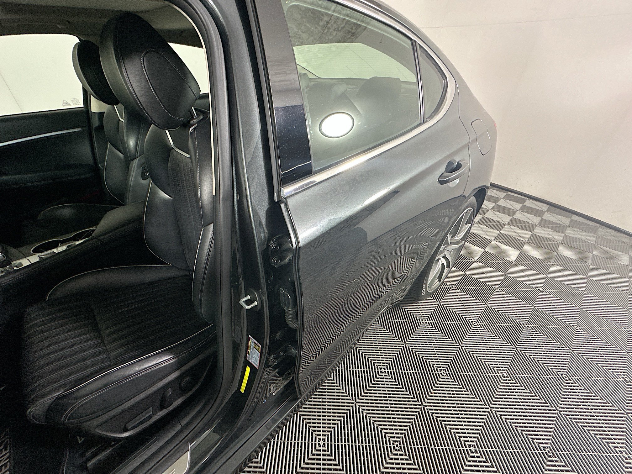 Used 2022 Black Forest Green Genesis 2.0T image 12