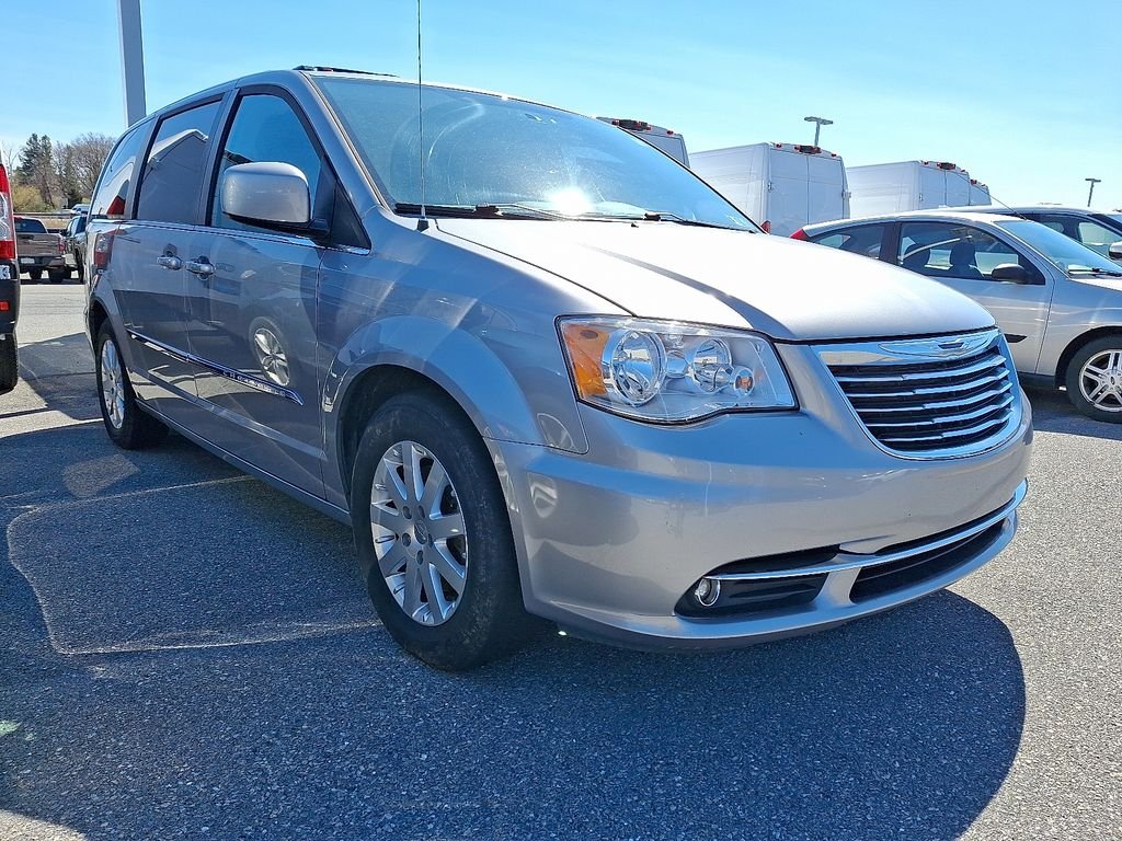 2016 Chrysler Town & Country