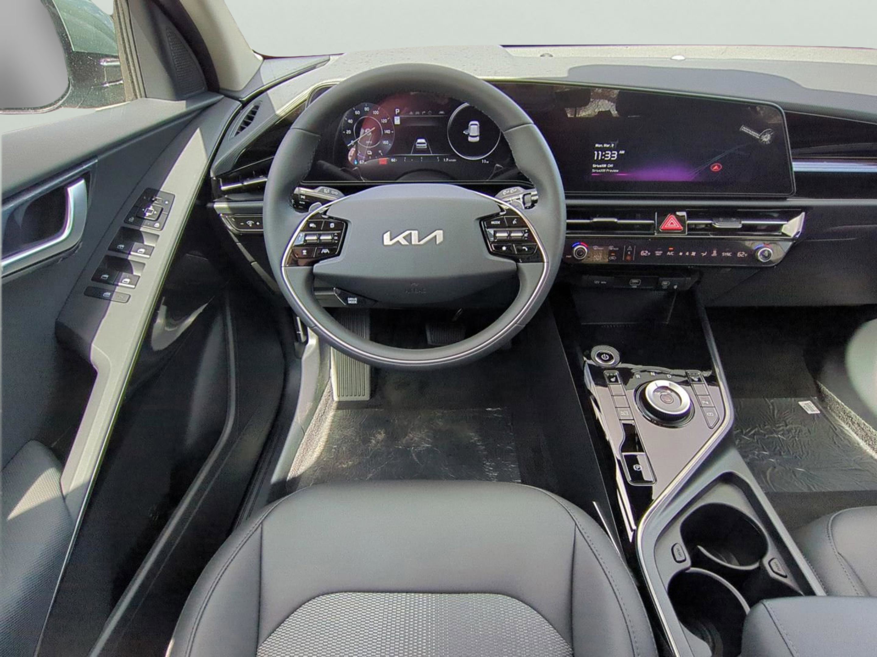 New 2026 Interstellar Gray Kia Wind image 13