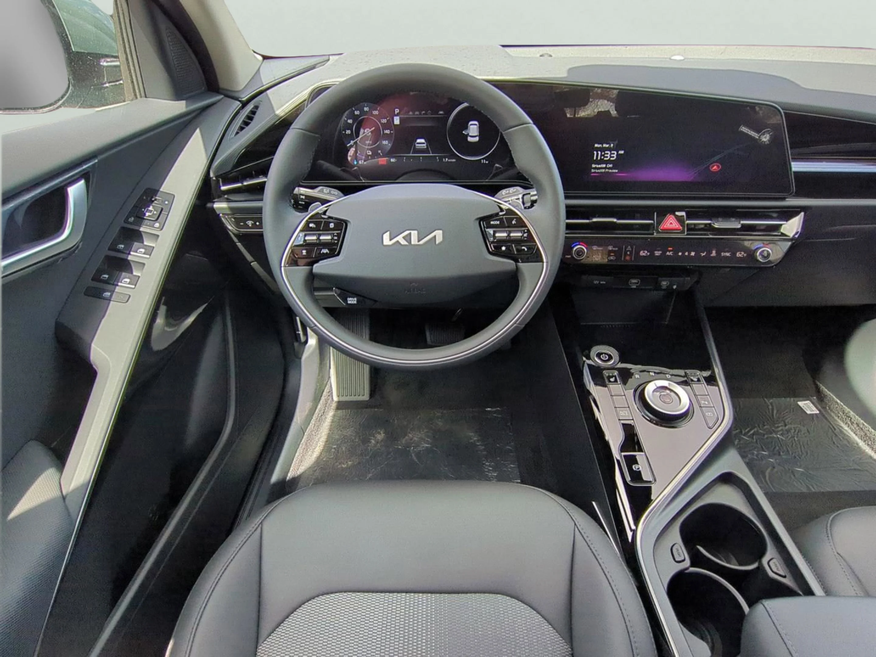 New 2026 Interstellar Gray Kia Wind image 13