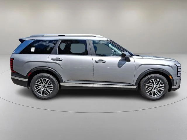 New 2026 Silver Hyundai SEL Convenience image 8