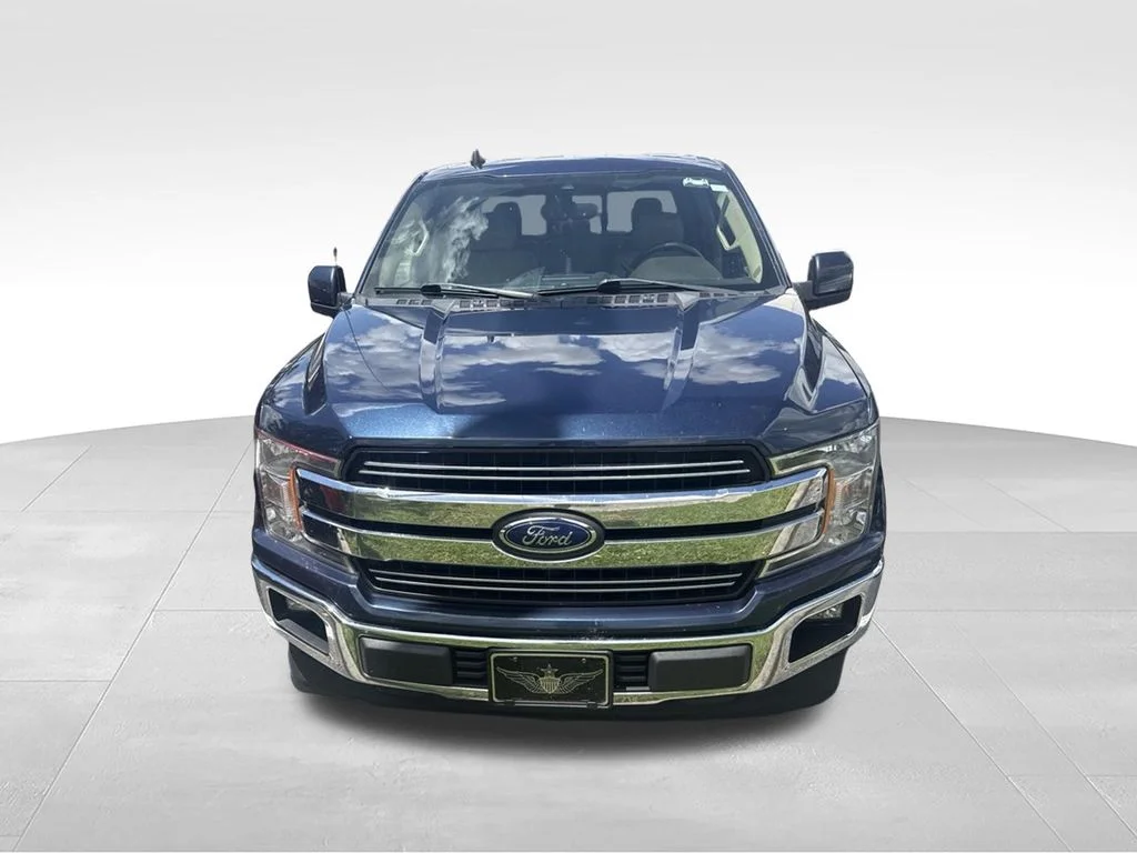 Used 2019 Blue Ford Lariat image 2