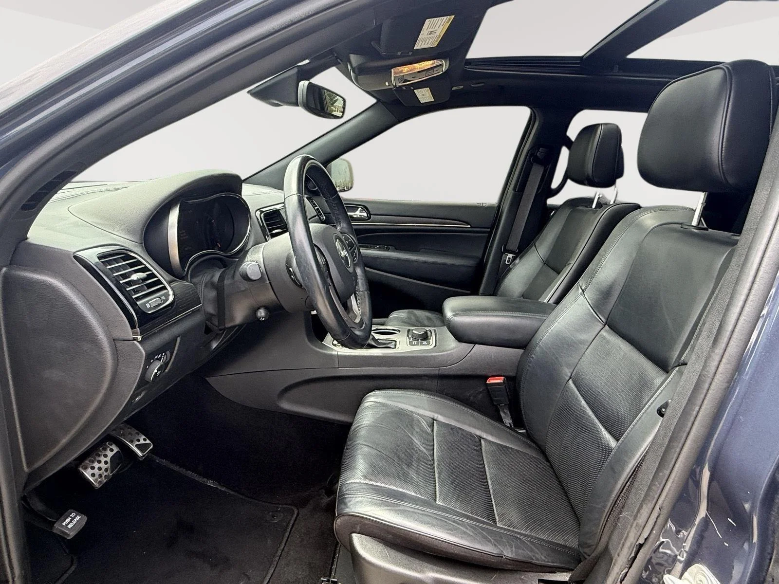 Used 2021 Slate Blue Pearlcoat Jeep High Altitude image 14