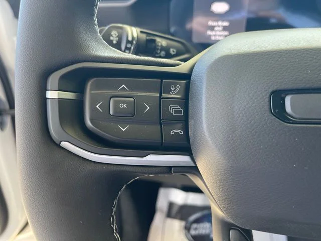 New 2026 Bright White Clearcoat Jeep Laredo image 17