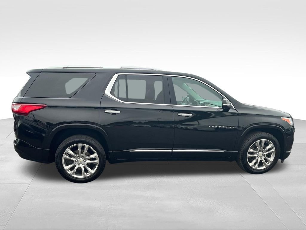 Used 2019 Black Chevrolet High Country image 6