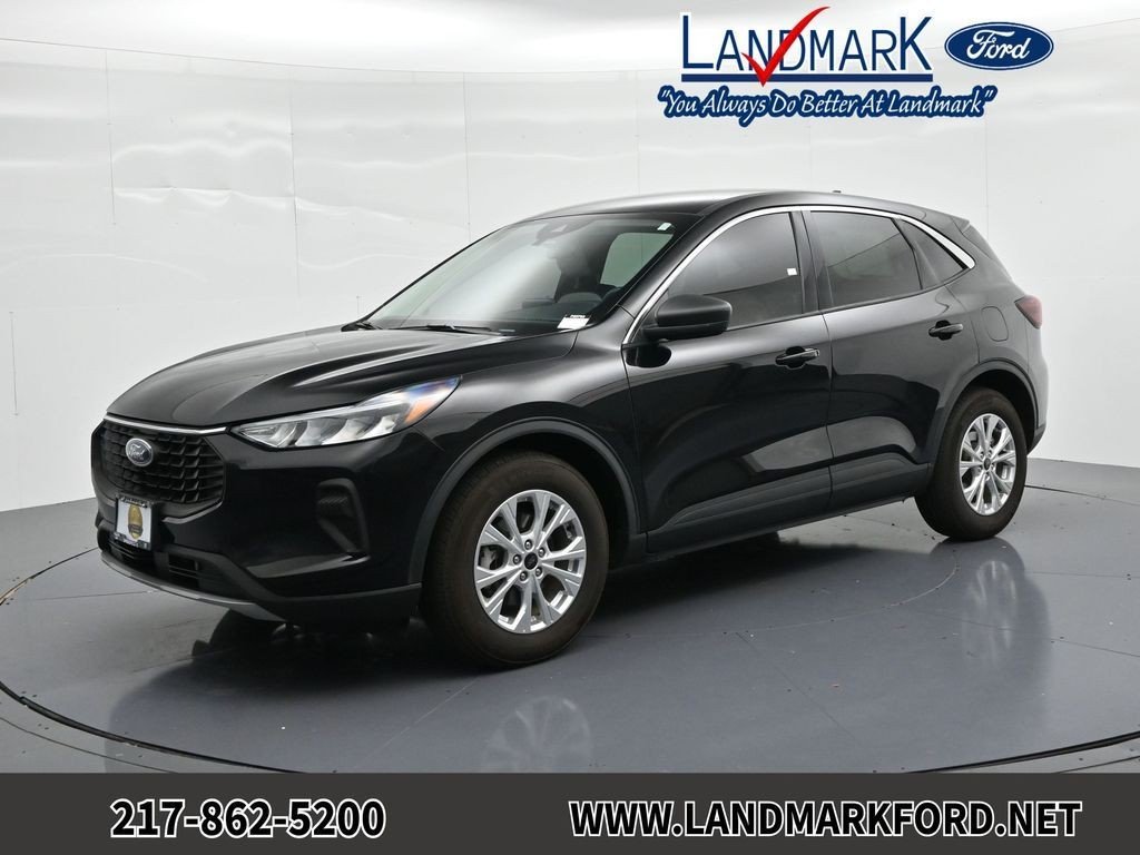 Used 2024 Black Metallic Ford Active FWD image 1