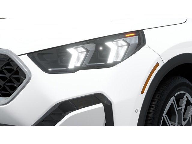 New 2026 Alpine White BMW X2 28i image 6