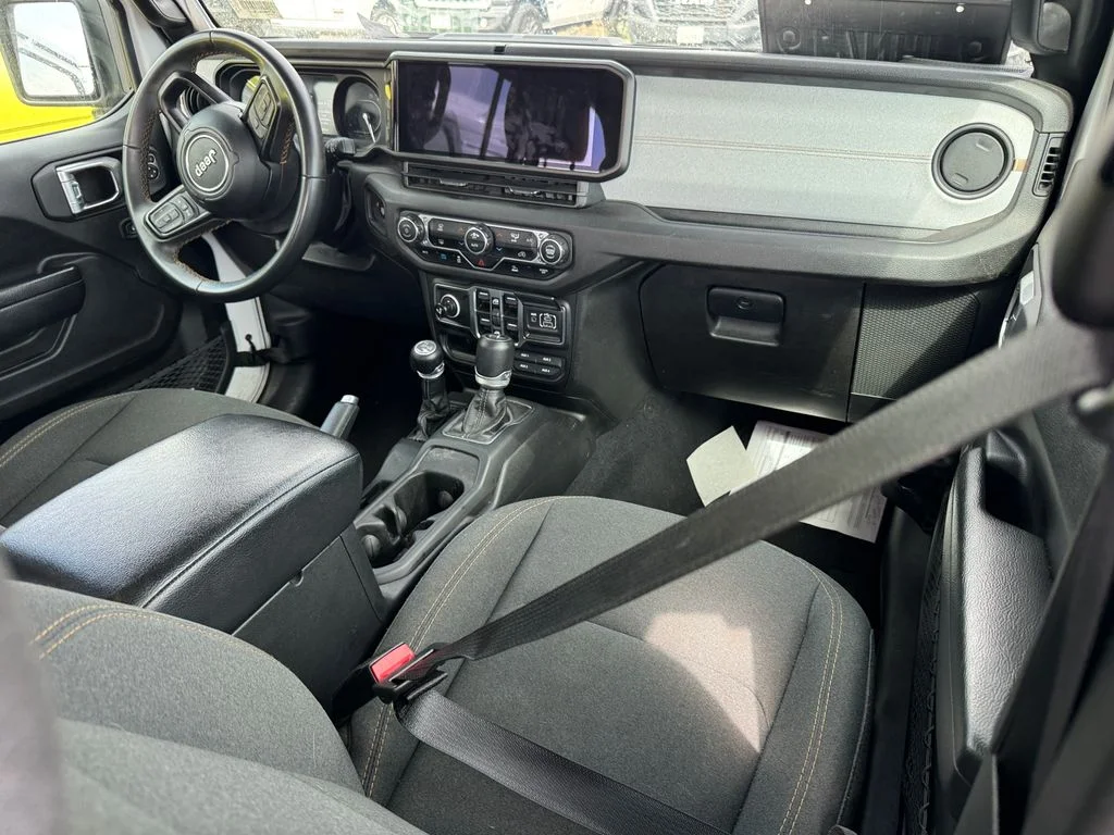 Certified Used 2024 White Jeep Sport S 4xe image 5