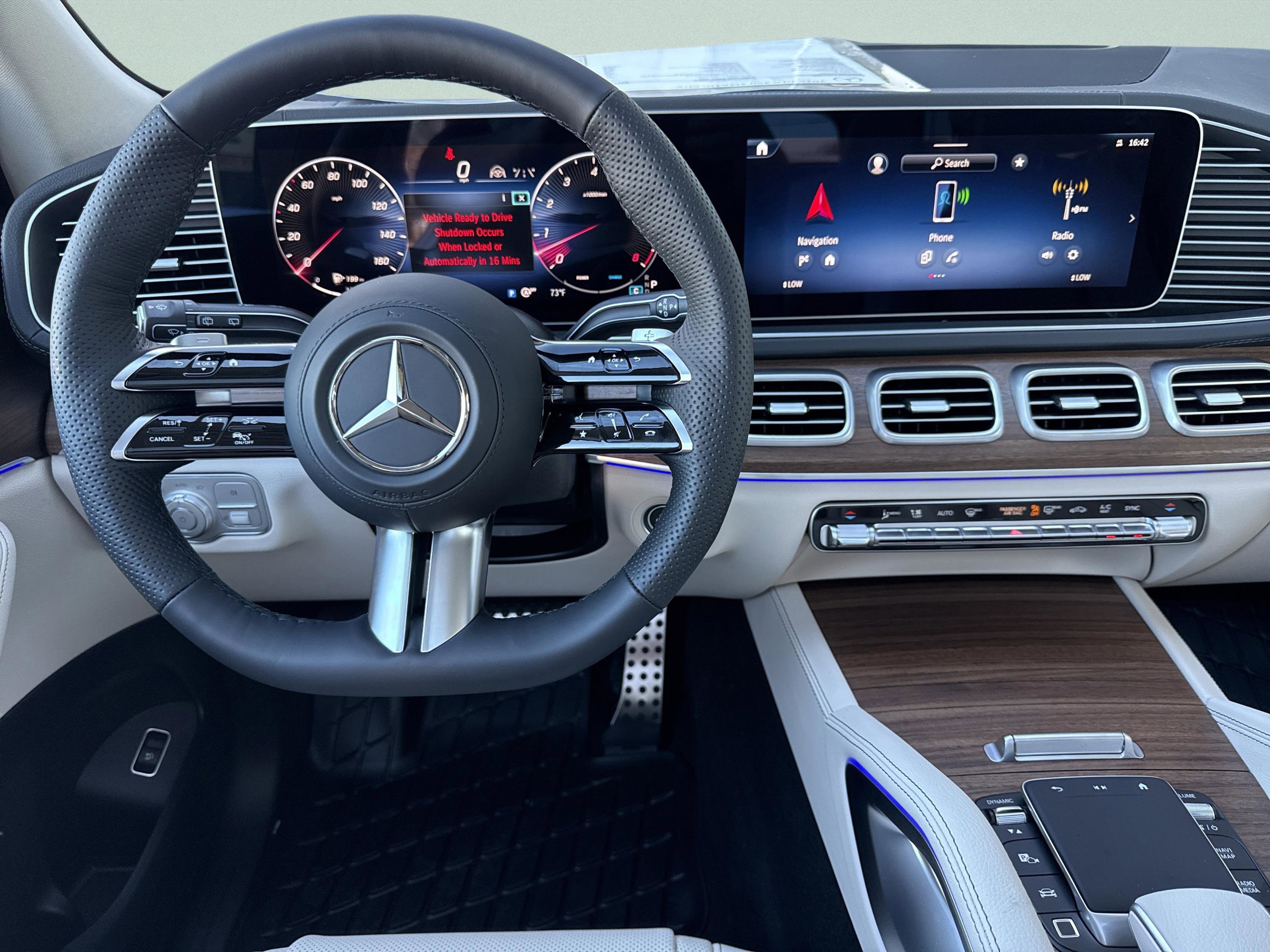 Used 2026 Polar White Mercedes-Benz GLS 450 image 27