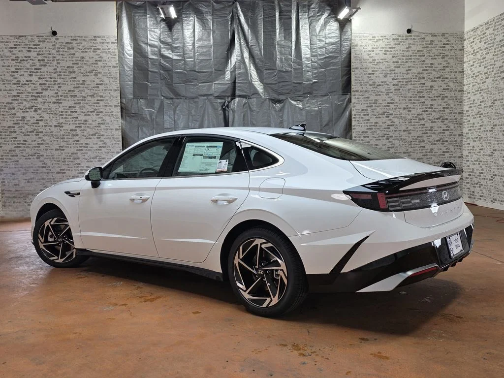 New 2026 Serenity White Hyundai SEL Sport image 5