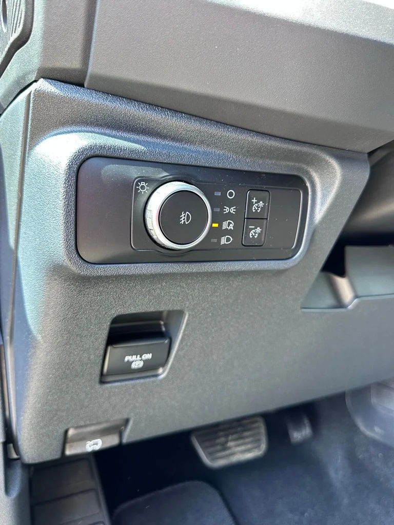 New 2026 Avalanche Ford Outer Banks image 25