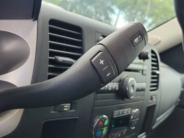 Used 2013 GRAYSTONE METALLIC Chevrolet LT image 31