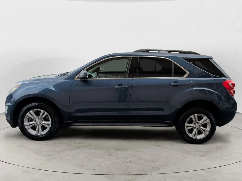 Used 2016 PATRIOT BLUE METALLIC Chevrolet LT image 2