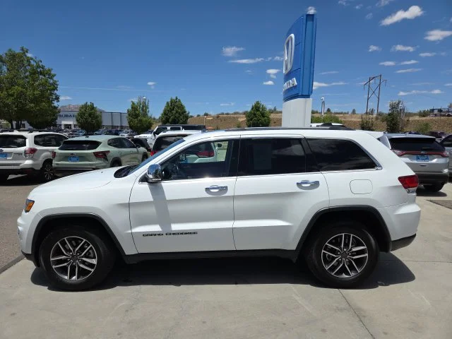 Used 2021 Bright White Clearcoat Jeep Limited image 8