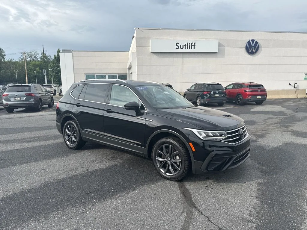 Certified Used 2022 Black Volkswagen 2.0T SE image 1
