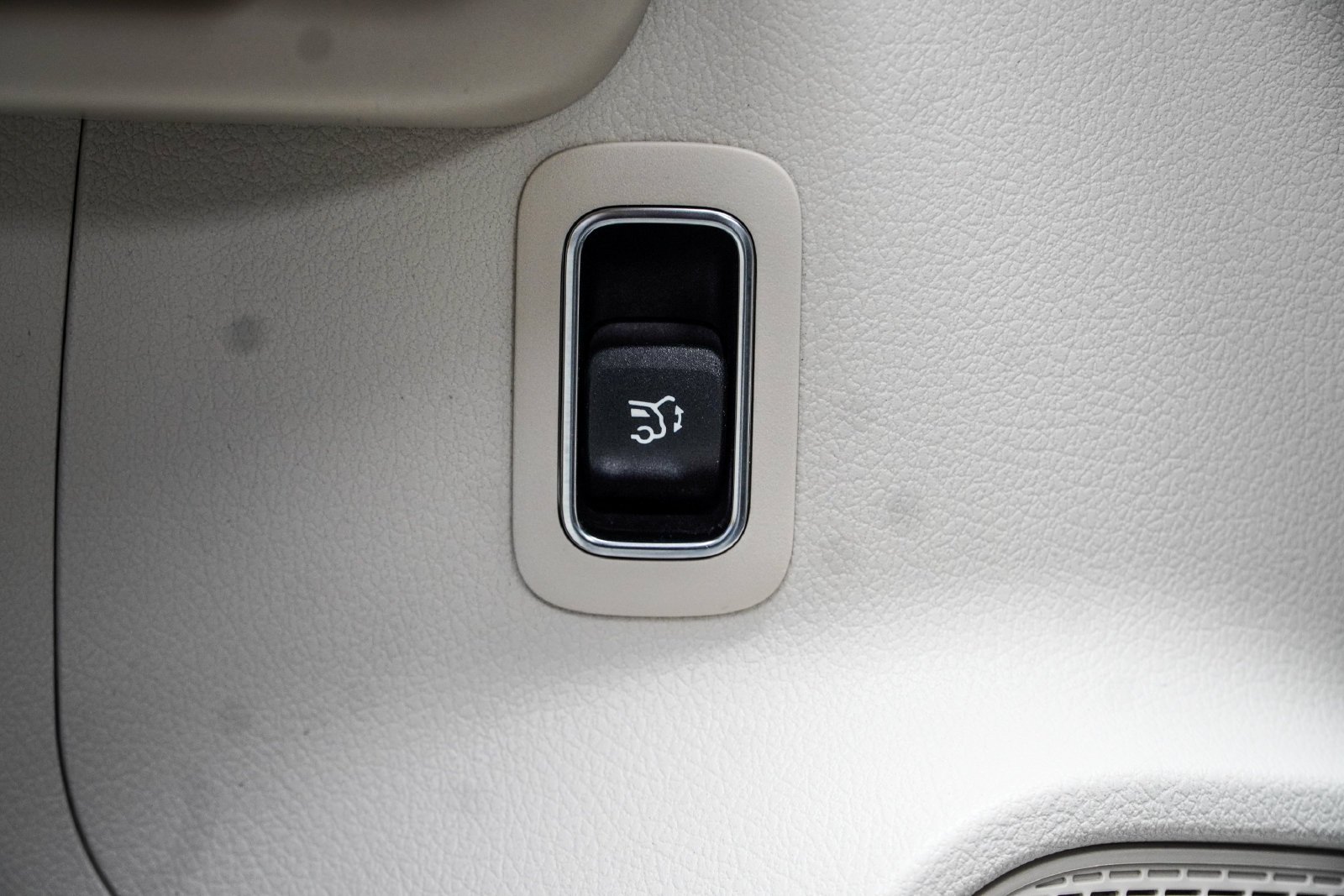 Used 2024 Black Mercedes-Benz 250+ image 39