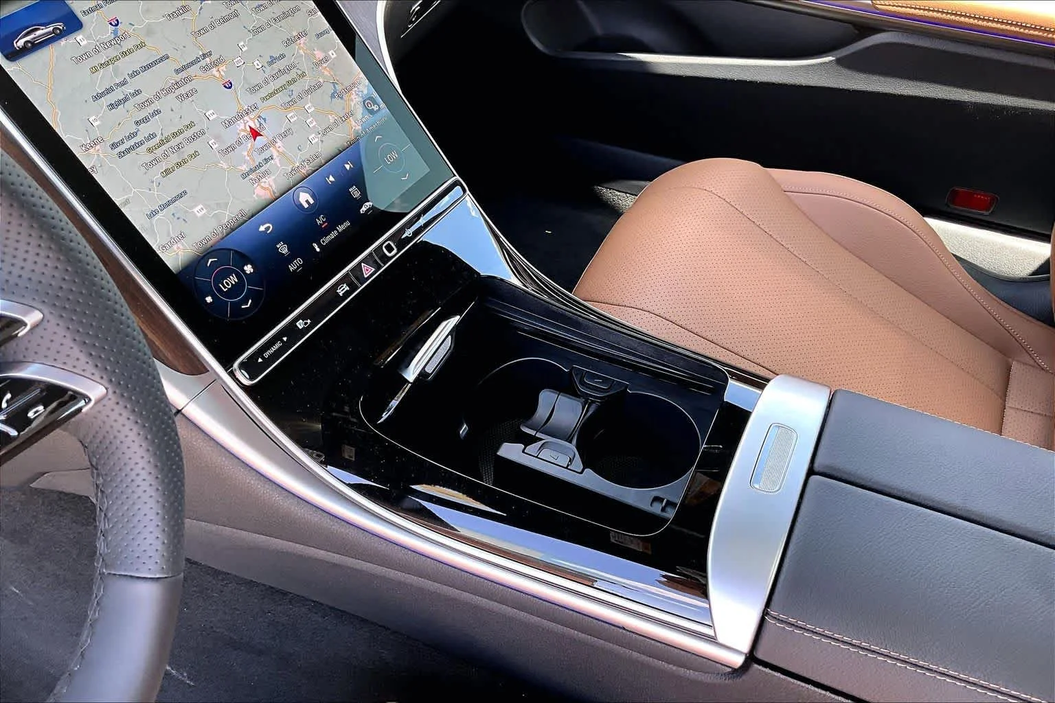 New 2026 Obsidian Black Metallic Mercedes-Benz CLE 300 image 11