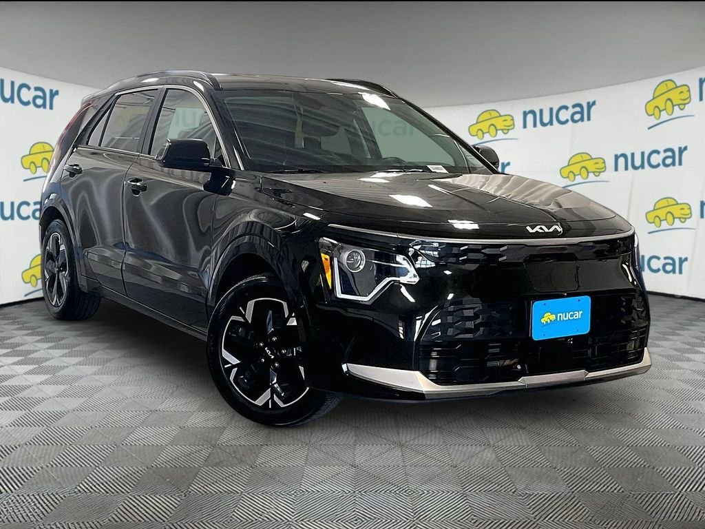 2024 Kia Niro Wind EV's photo