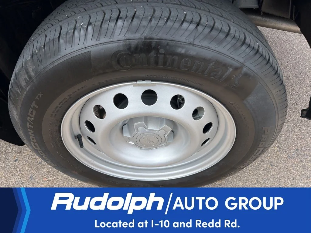 Used 2023 Area 51 Ford XL image 34