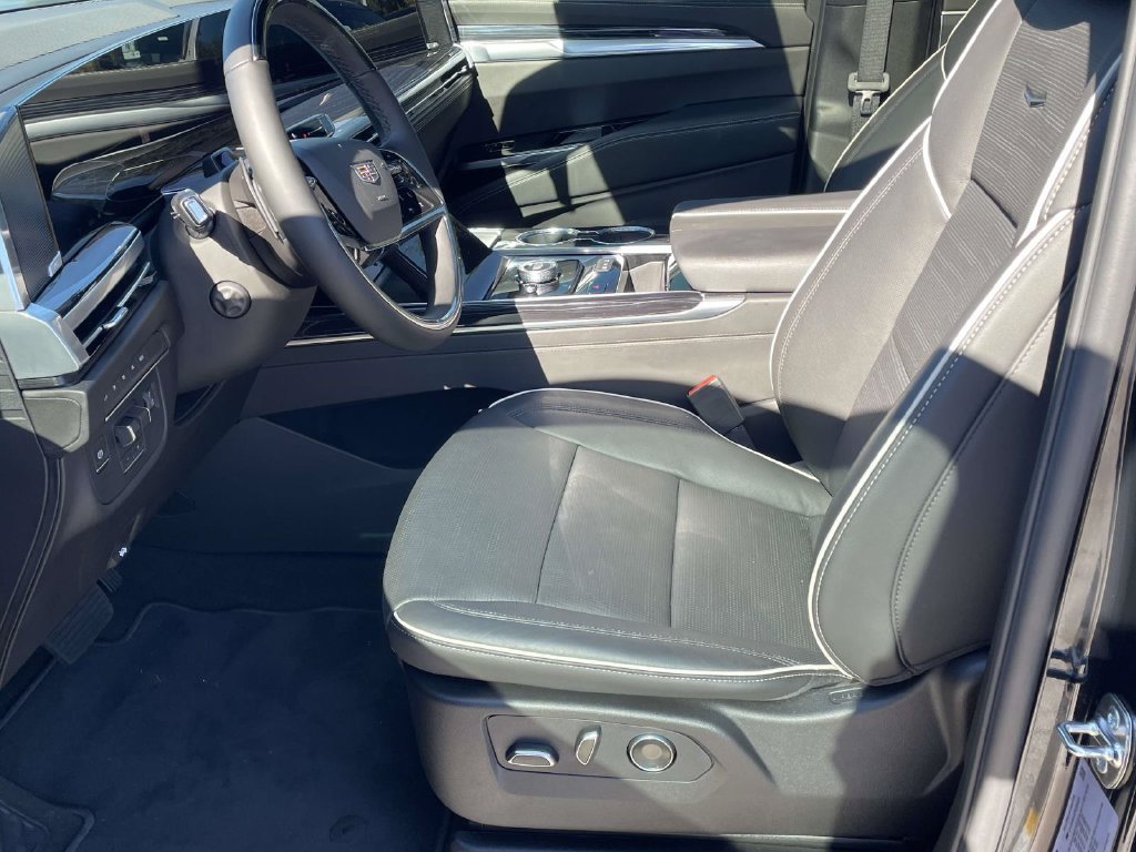 Used 2026 Black Cadillac Sport image 7