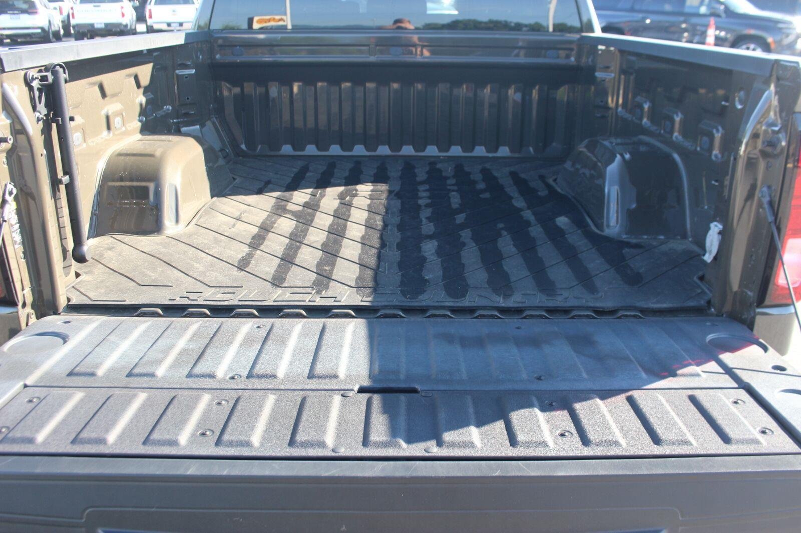 Used 2023 Deep Bronze Metallic GMC Elevation image 12