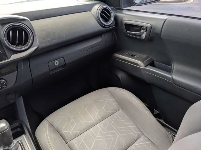 Used 2017 Black Toyota SR5 image 16