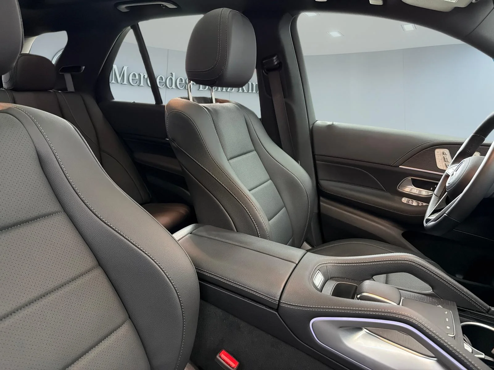 Used 2025 Black Mercedes-Benz Gle 350 4matic Suv image 34
