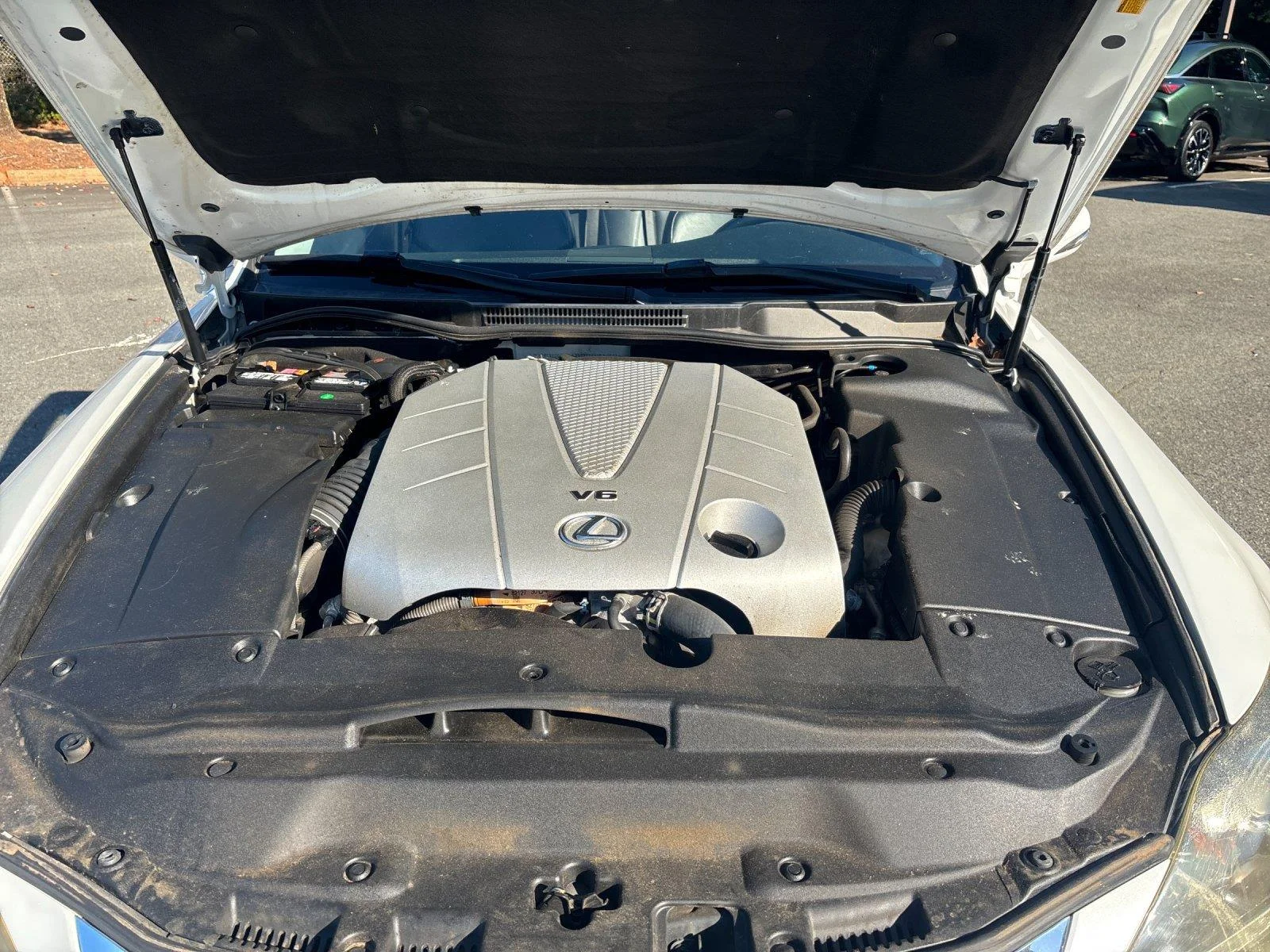 Used 2013 Starfire Pearl Lexus Base image 9