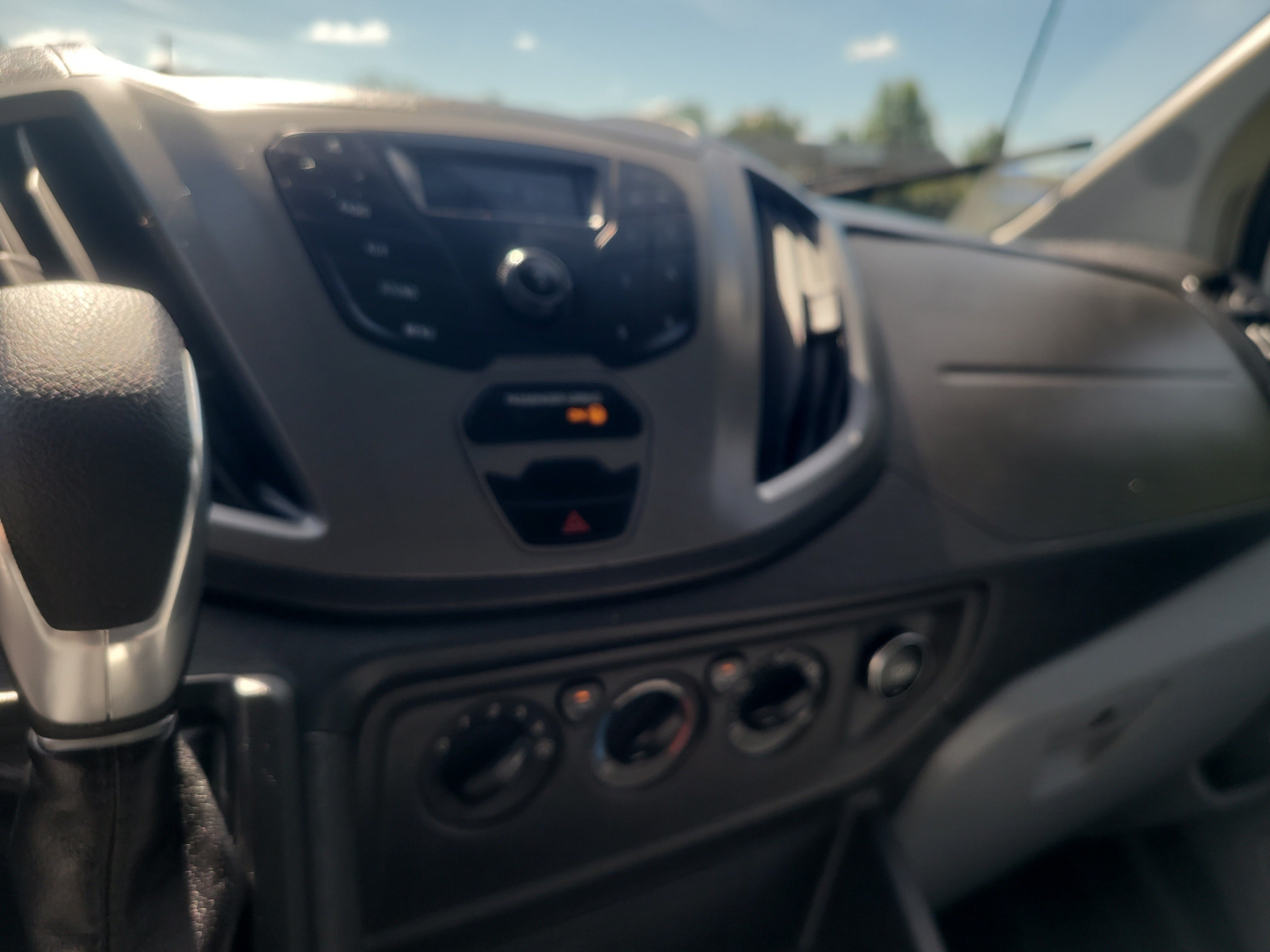 Used 2019 Oxford White Ford  image 13