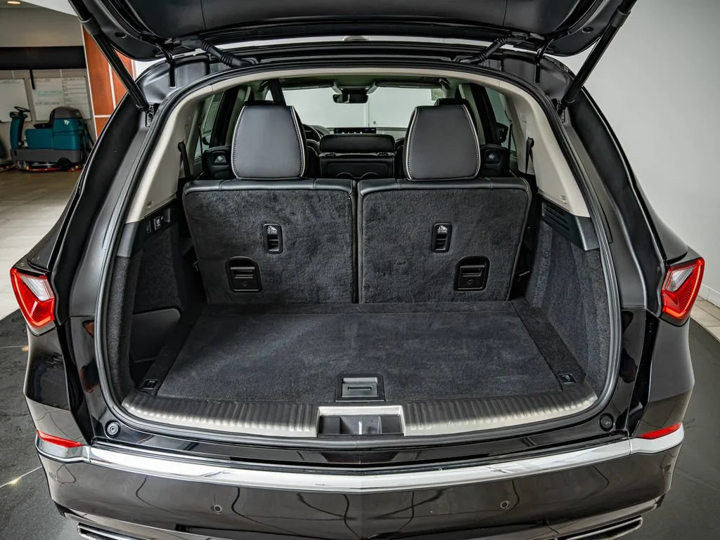 Certified Used 2025 Majestic Black Pearl Acura Advance Package image 44