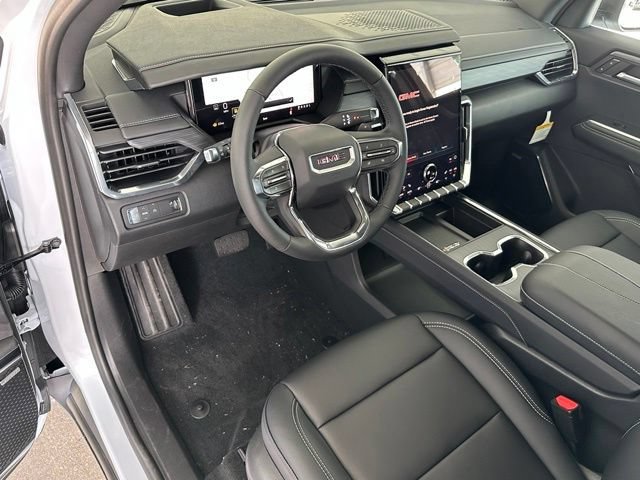 New 2026 Glacier White Tricoat GMC Elevation image 13
