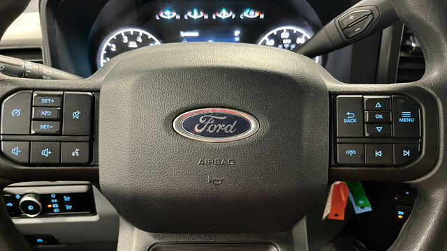 Used 2024 Oxford White Ford XLT image 15