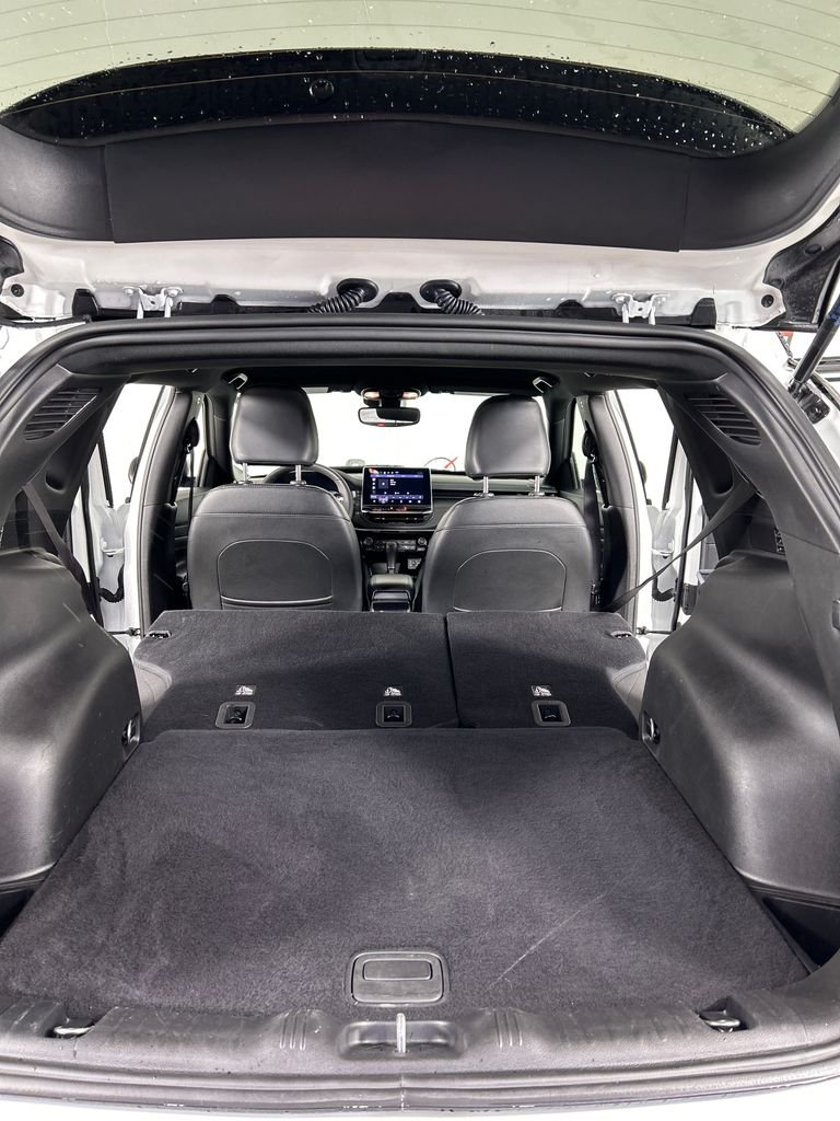 Used 2025 White Jeep Trailhawk image 21