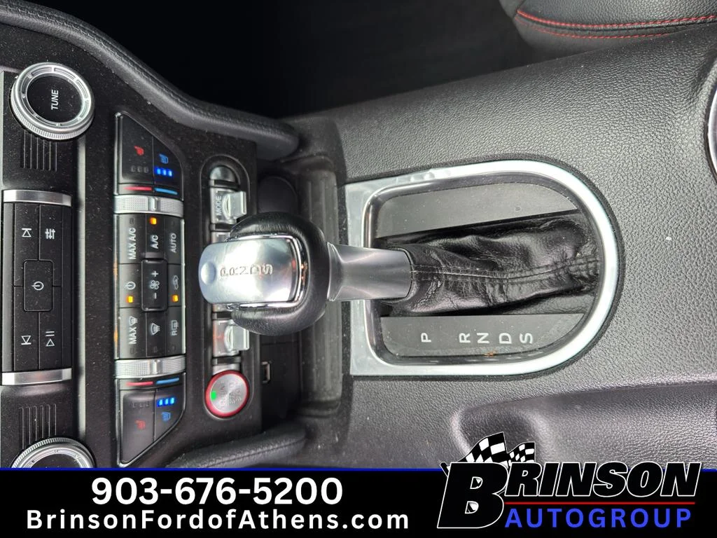 Used 2020  Ford GT Premium image 27