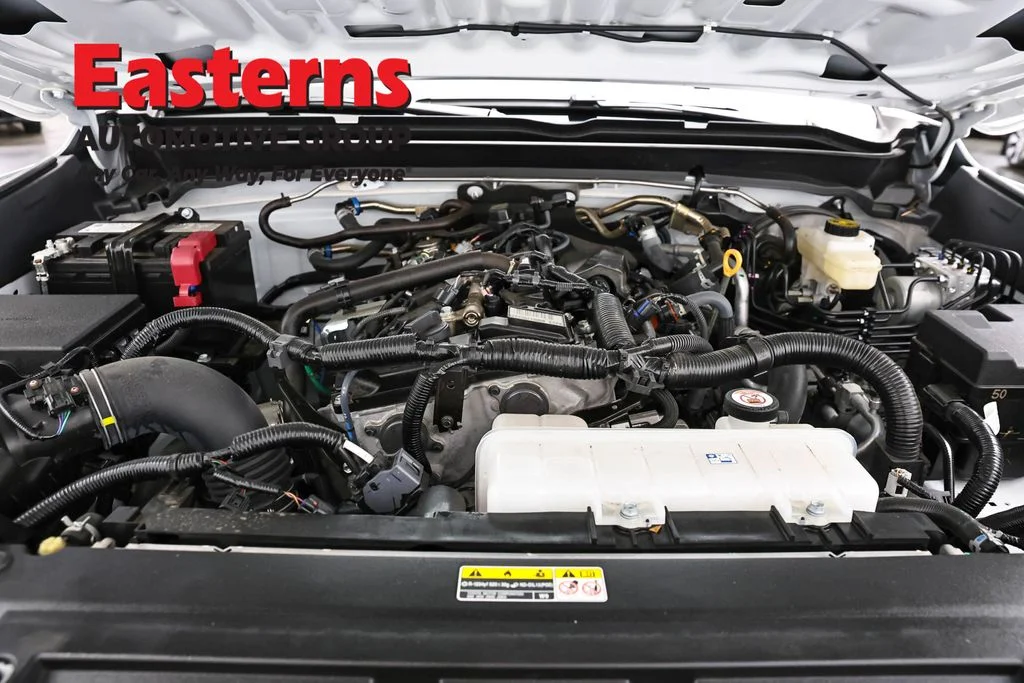 Used 2025 White Toyota SR image 7