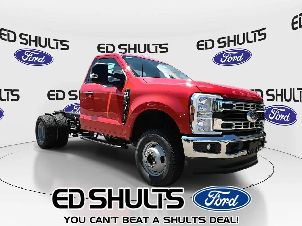 2024 Ford Super Duty F-350 DRW Chassis Cab XL