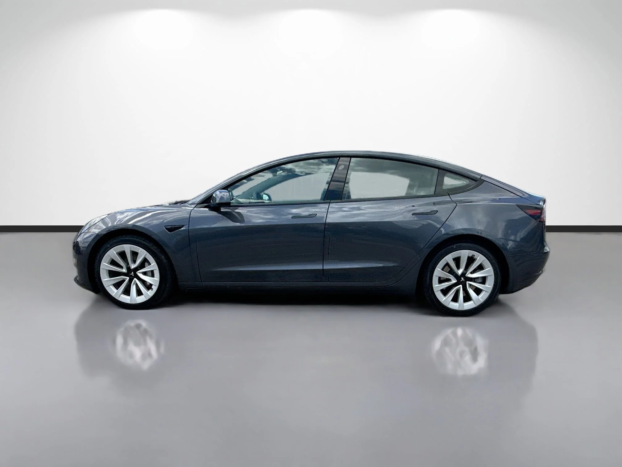 Used 2023 Midnight Silver Metallic Tesla Base image 6