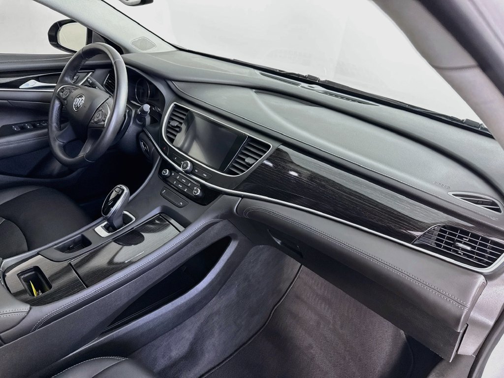 2017 Buick LaCrosse Essence - Photo 30