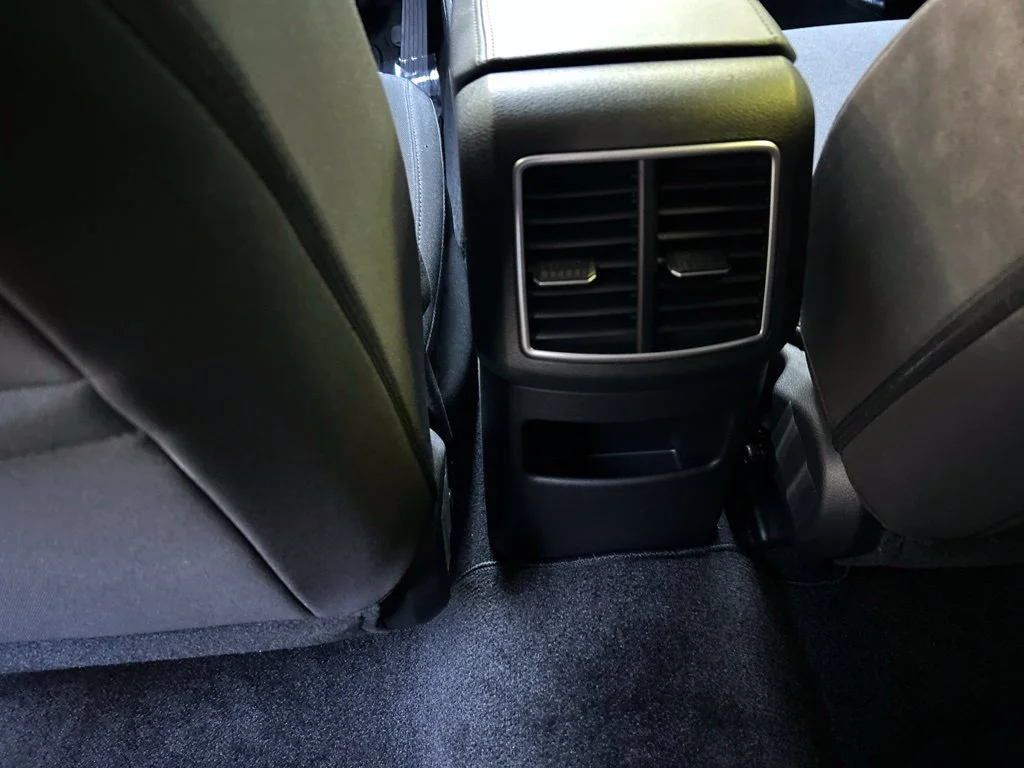 Used 2025 Black Kia LX image 28