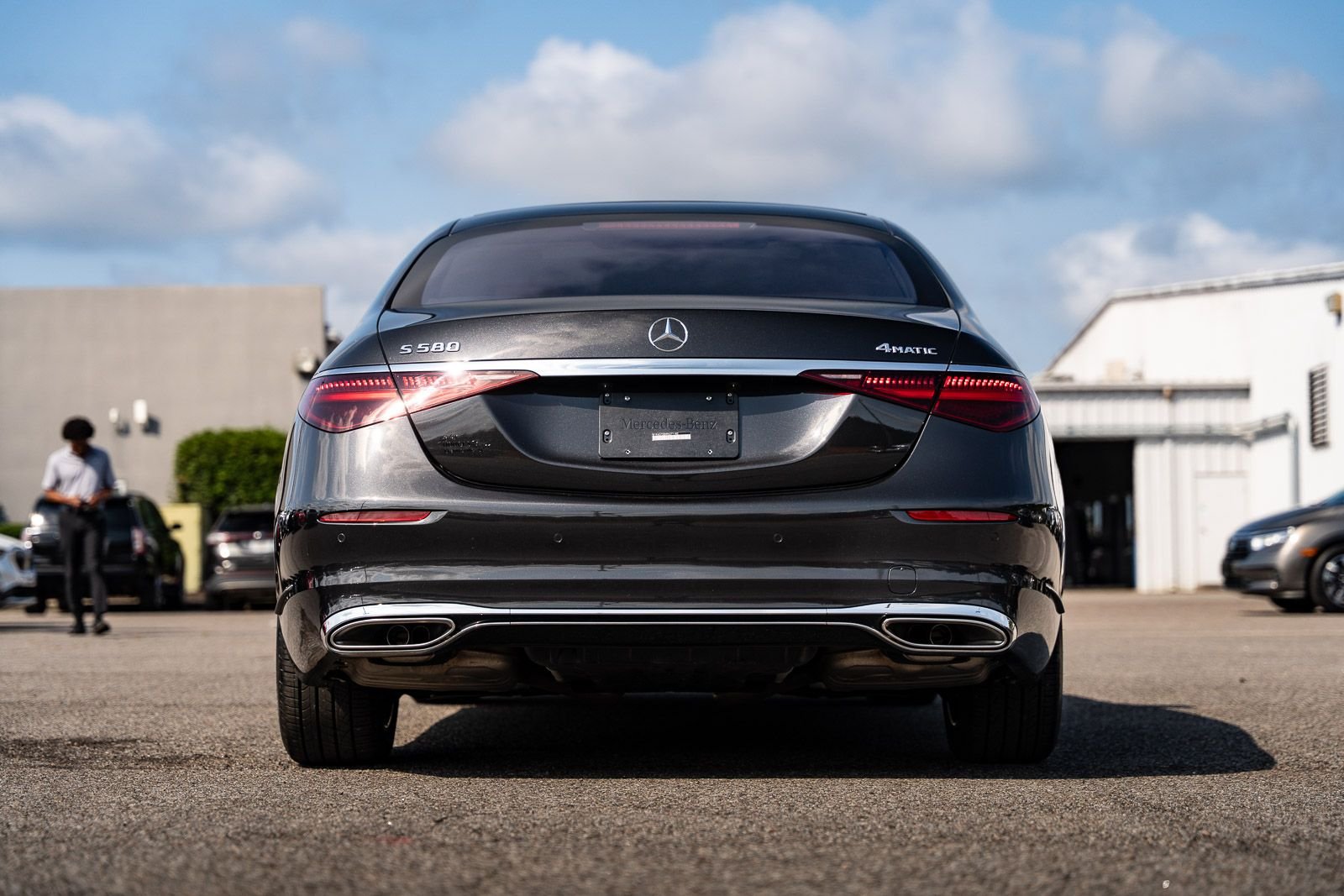 Used 2024  Mercedes-Benz S 580 image 6