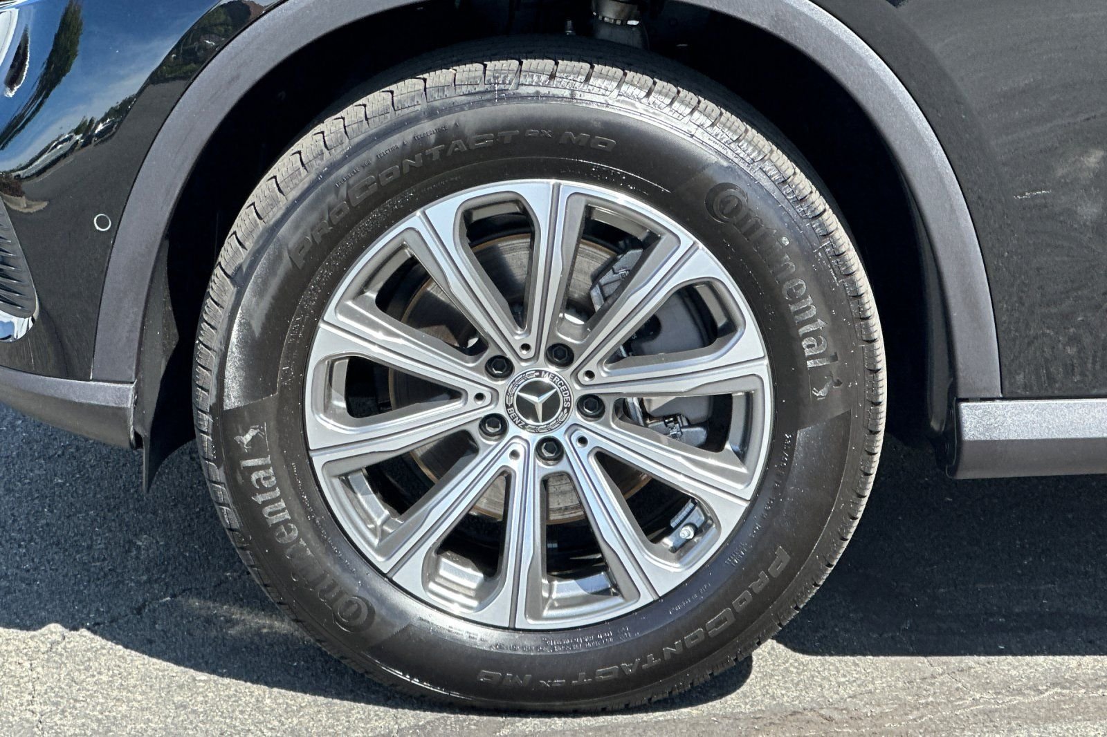 Certified Used 2026 Black Mercedes-Benz GLC 300 image 26